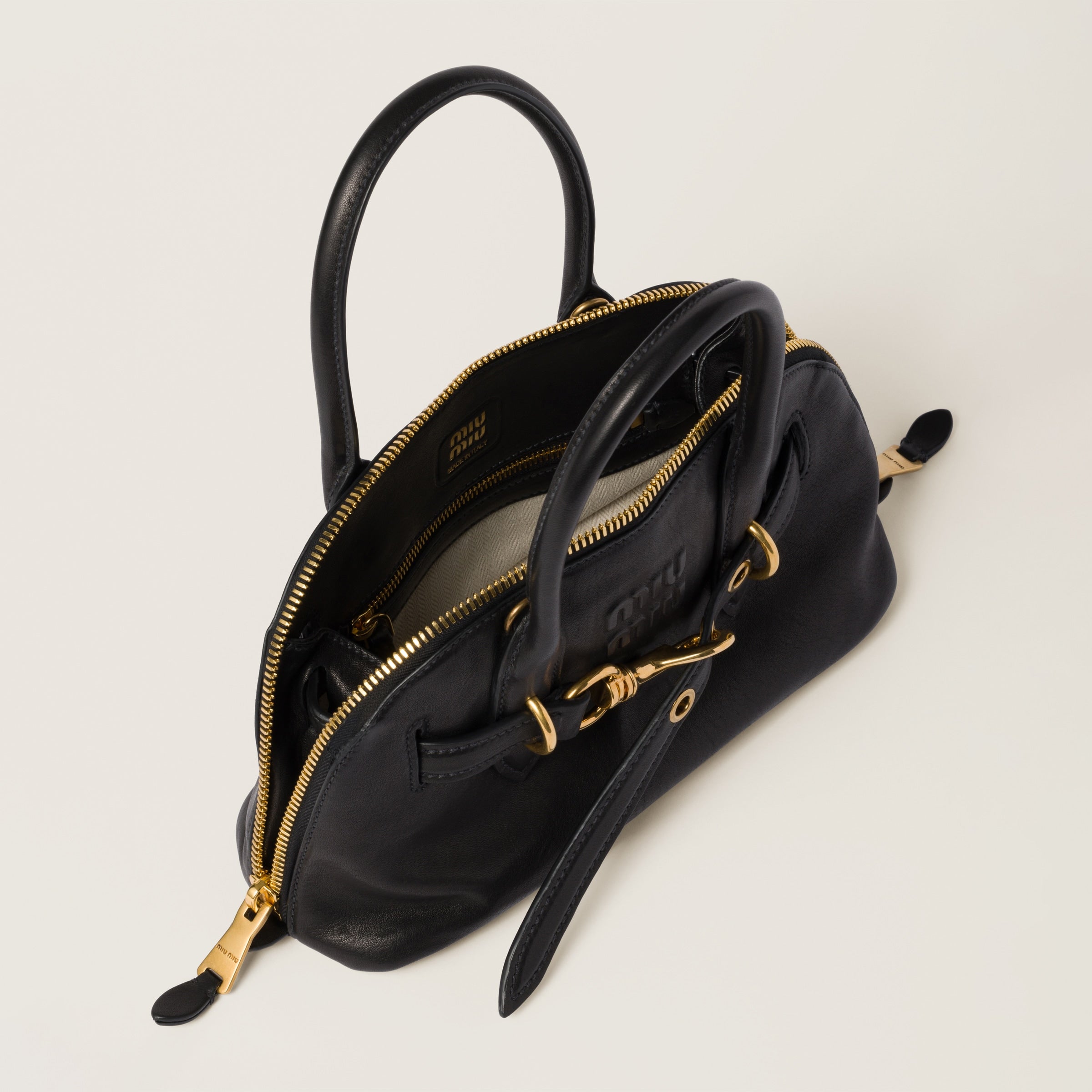MIU MIU - Borsa Aventure in Nappa - Nero