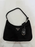 Prada Re-Edition 2005 Mini Borsa in Re-Nylon e Saffiano Nera