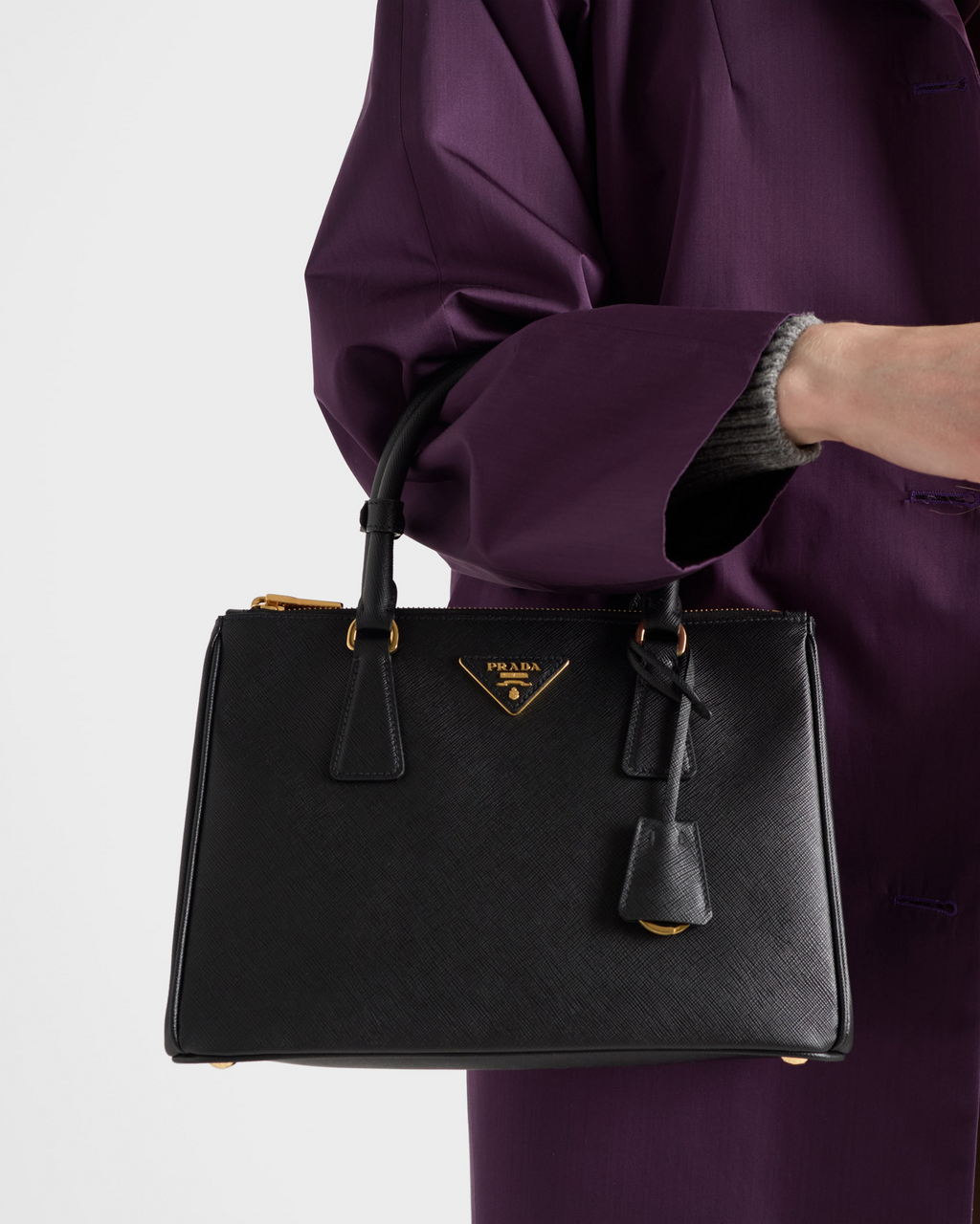 Prada Galleria Medium Borsa in Saffiano Nera — Hardware Oro