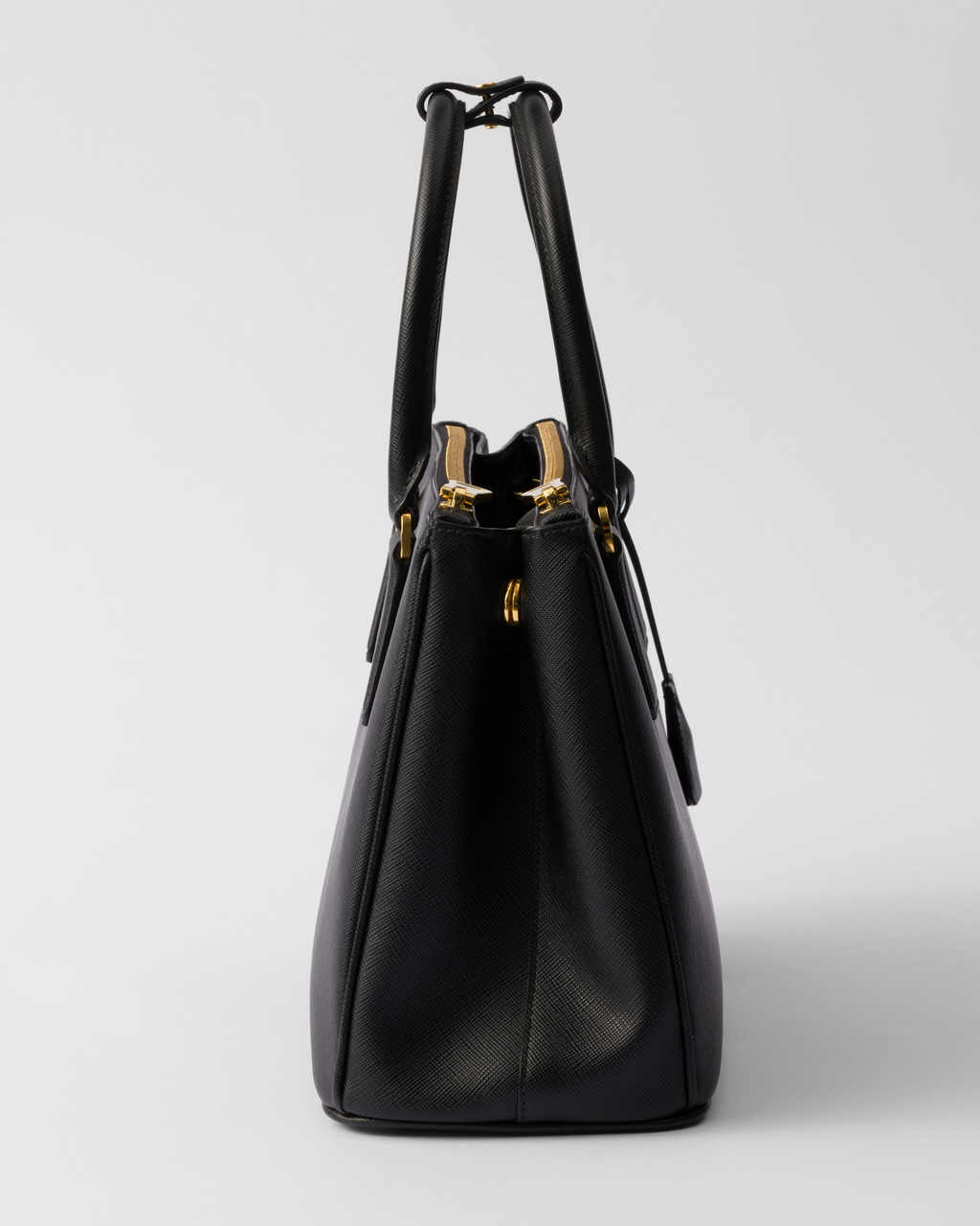 Prada Galleria Medium Borsa in Saffiano Nera — Hardware Oro